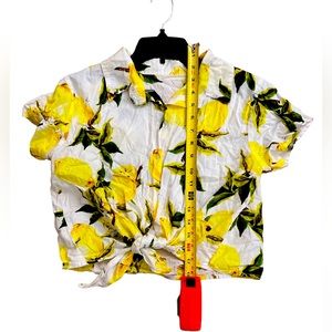 Cute Summer Lemon Blouse
